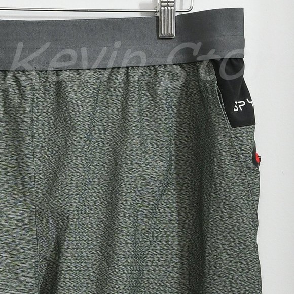 GRAY Spyder Men's Proweb Stretch Zippered Pockets Active‎ Shorts - Picture 4 of 8